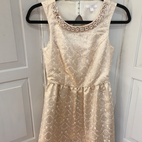 R&J Romeo & Juliet sparkly Dress - Picture 3 of 16